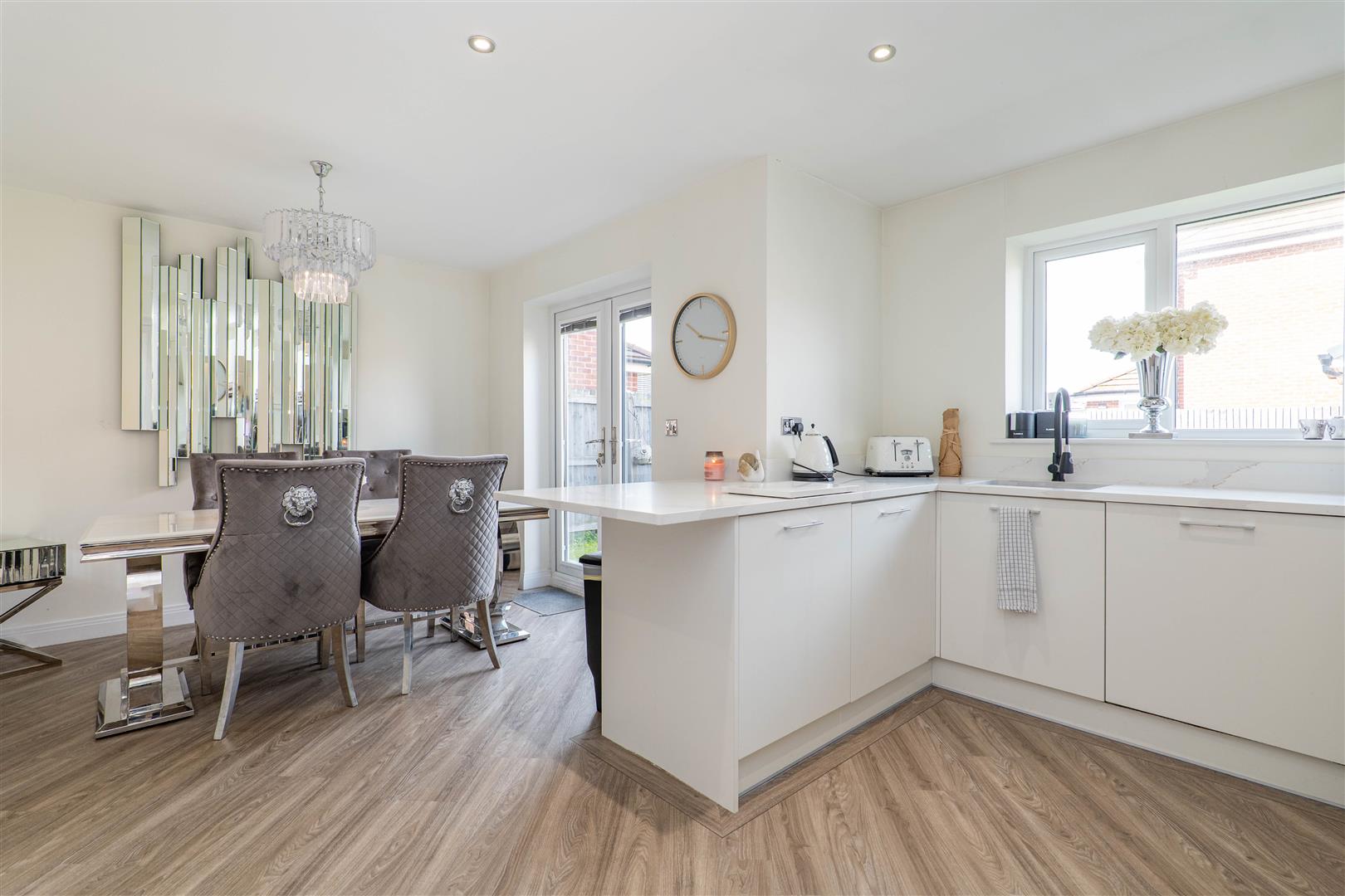 4 bed property in Stansfield Drive, Chorley